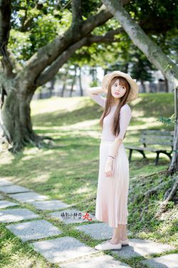 风流女管家梅夫劳伦