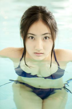 欧美乱妇激情在线播放