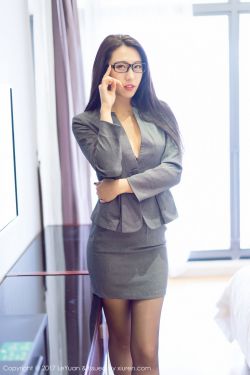 正在播放美女